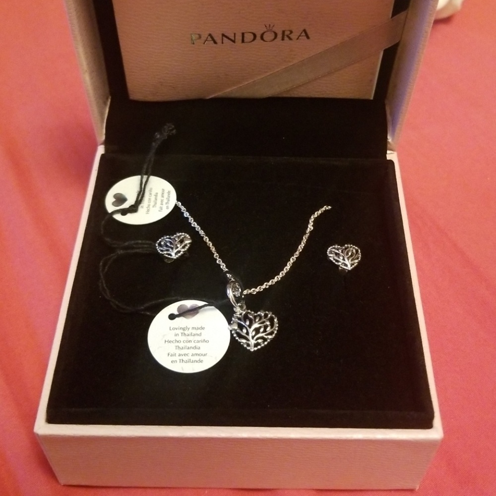 Pandora earrings and necklace set